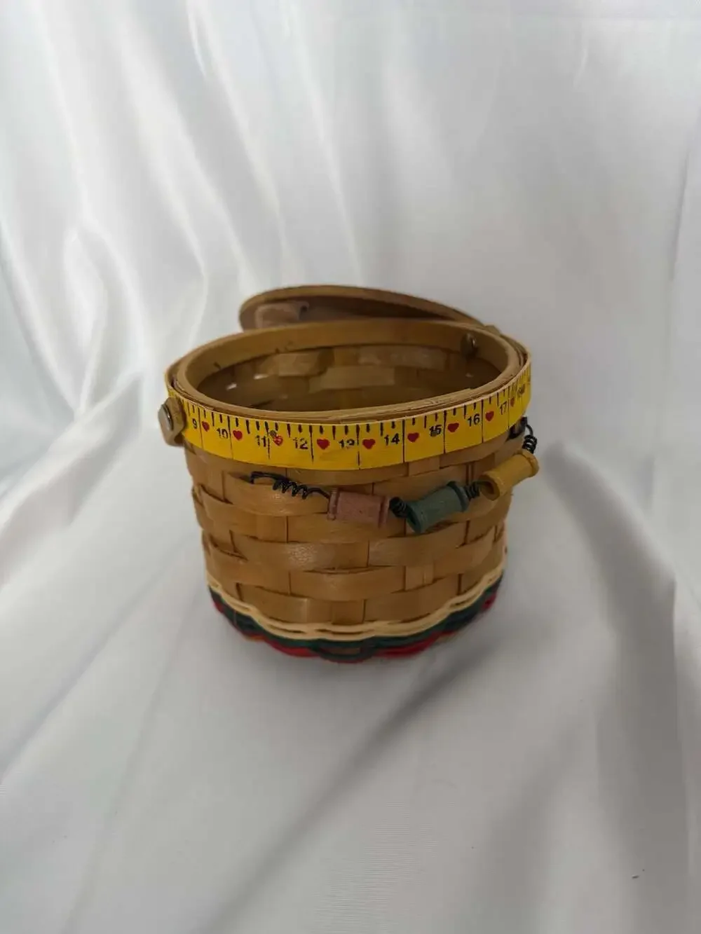 Lidded Woven Basket 6 In. Sewing Theme / teacher